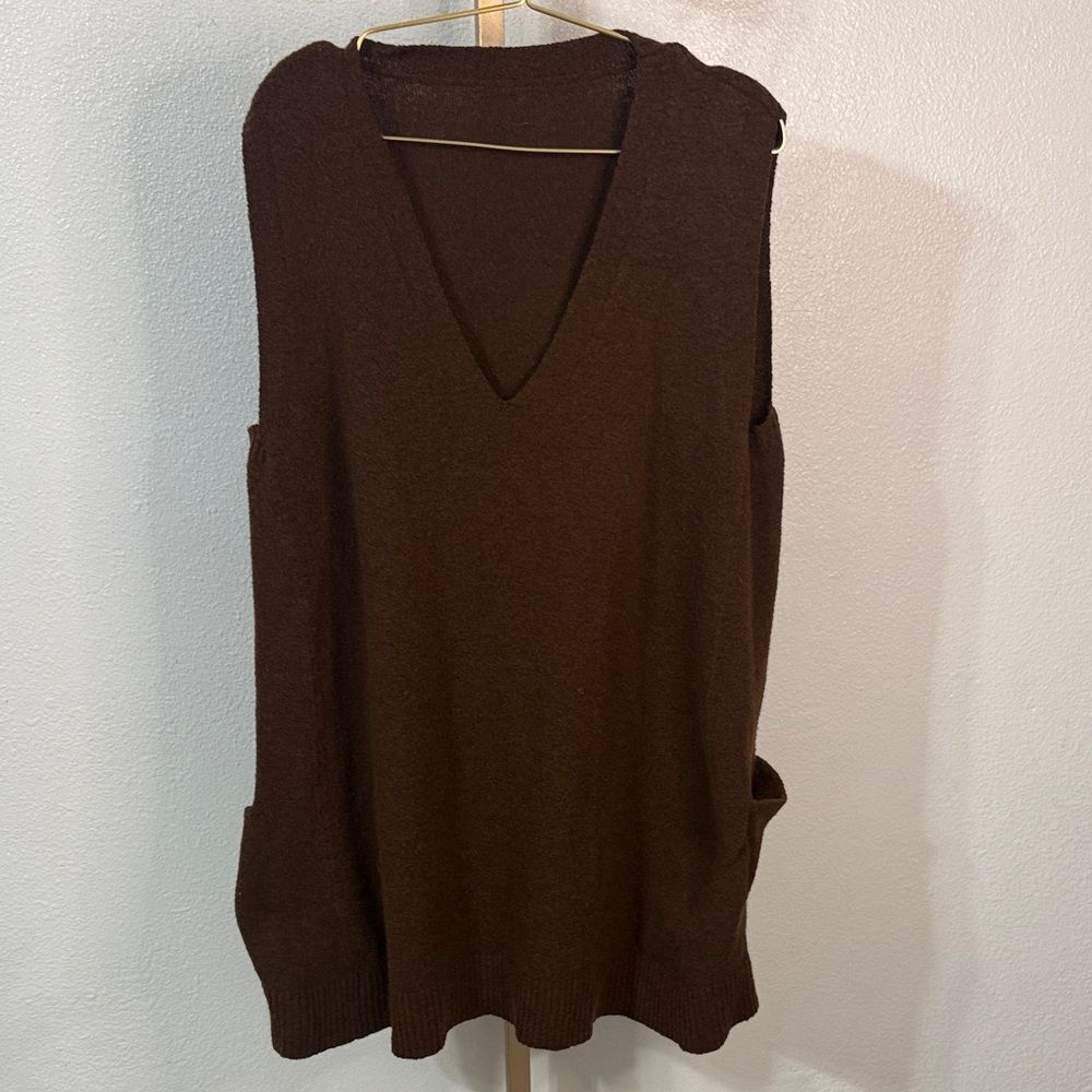 Brown V-Neck Sleeveless Sweater dress- Size XL